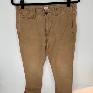 GAP Khaki Chino Pants – Classic Fit – 32x34